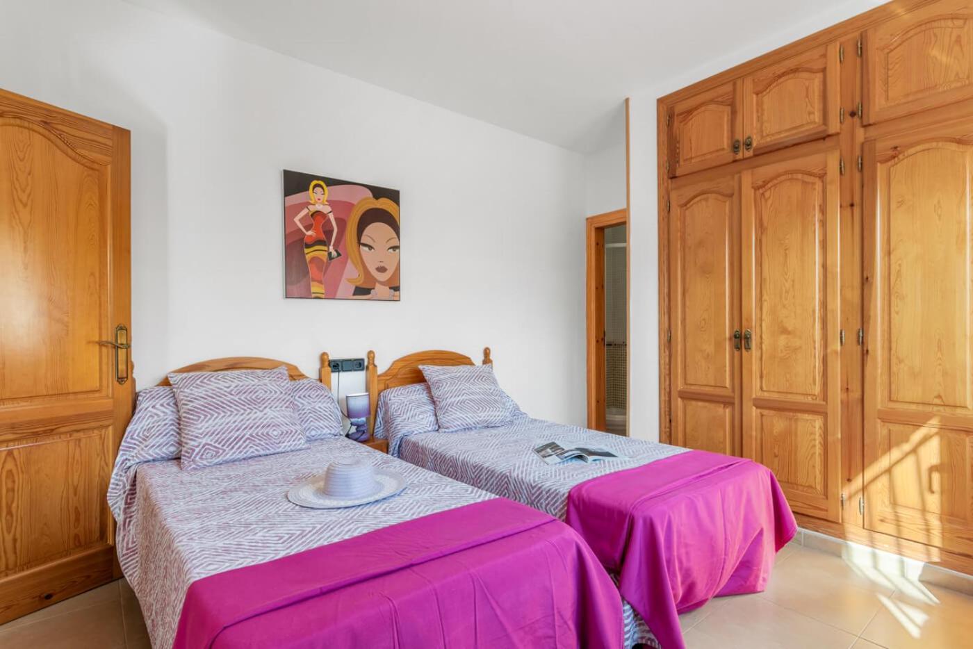 Mercedes - Plusholidays Willa Calpe