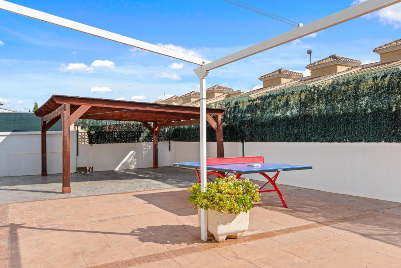 Mercedes - Plusholidays Villa Calp